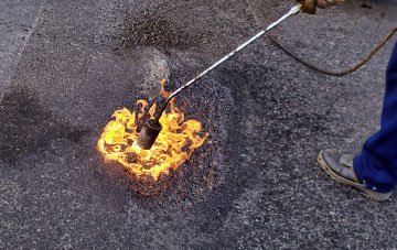 Gun Green flat roofing repairs